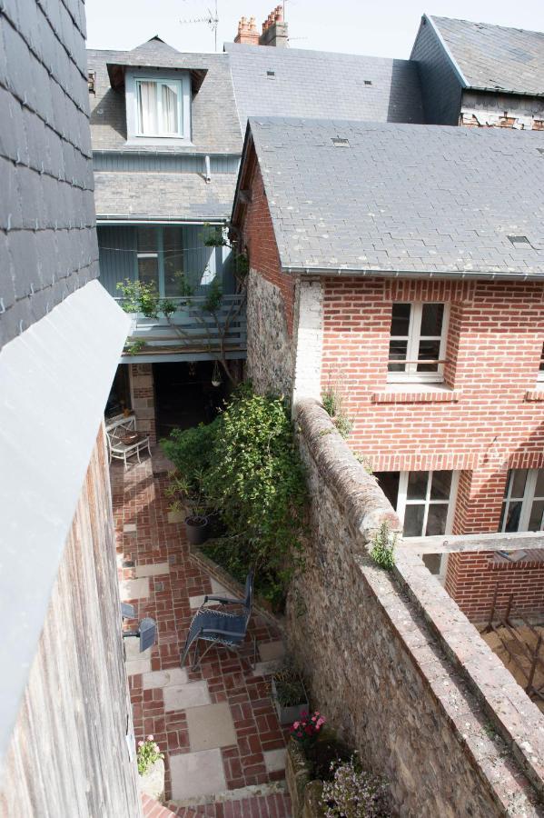 Chambres Chez L'Habitant Capucine Онфльор Екстериор снимка