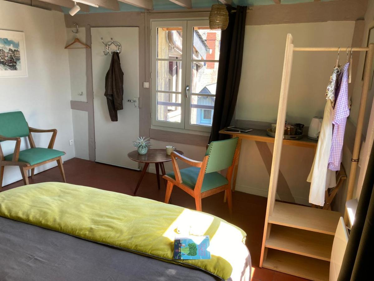 Chambres Chez L'Habitant Capucine Онфльор Екстериор снимка