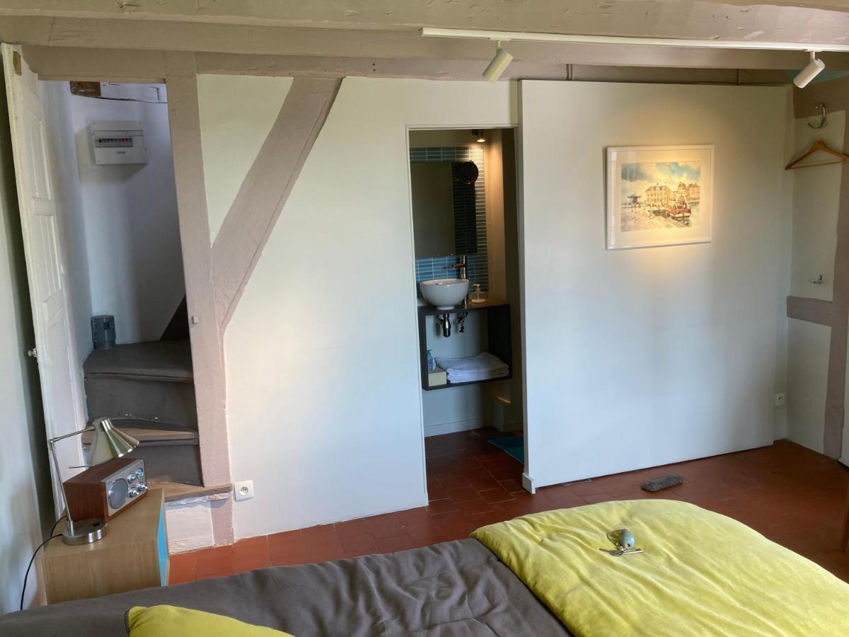 Chambres Chez L'Habitant Capucine Онфльор Екстериор снимка